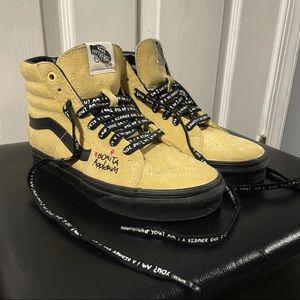 Vans A Tribe Called Quest Sk8 Hi Mellow Yellow